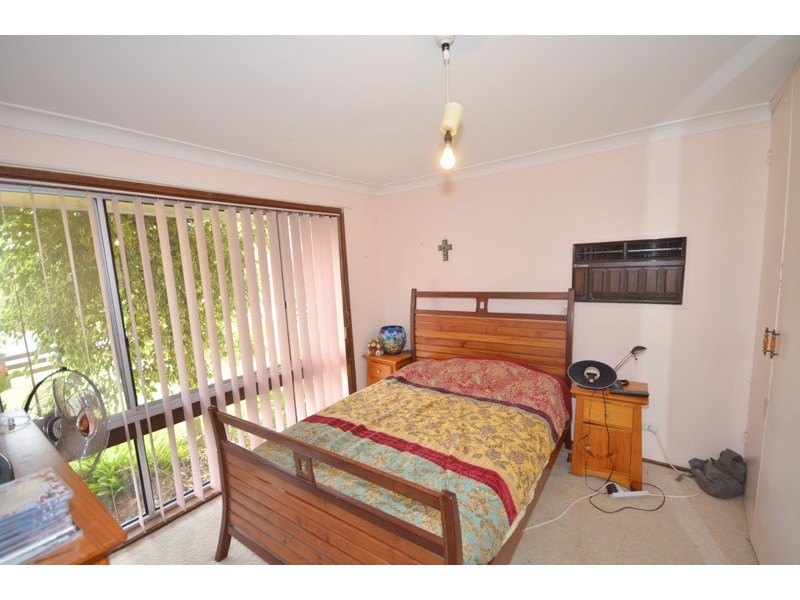172 The Round Dr, Avoca Beach NSW 2251