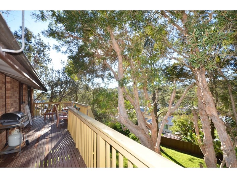 2/162 Del Monte Place, Copacabana NSW 2251