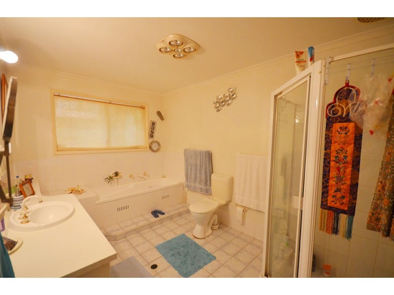 1 Franklin Avenue, Avoca Beach NSW 2251