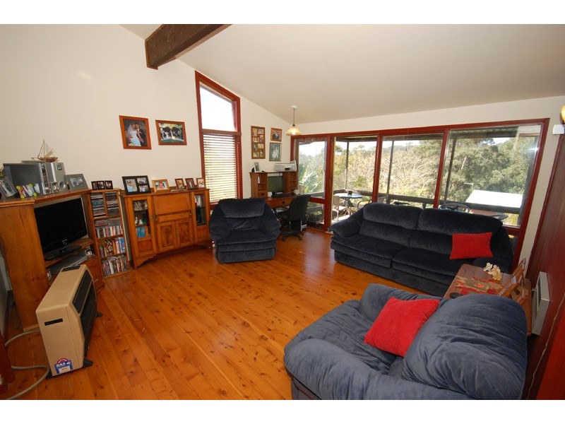 25 Laird Drive, Avoca Beach NSW 2251