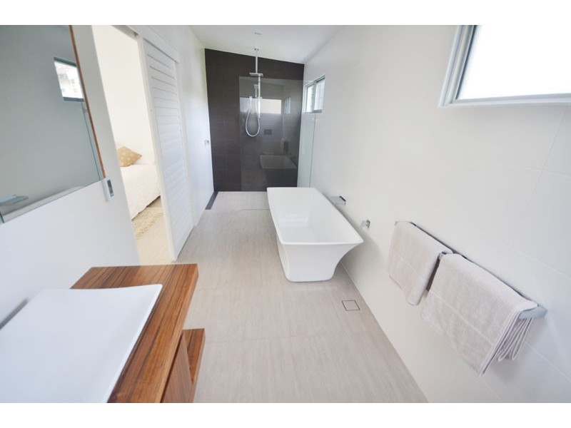 2/106 Avoca Drive, Avoca Beach NSW 2251