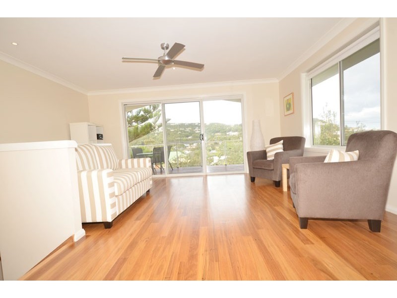 103 Del Rio Dr, Copacabana NSW 2251