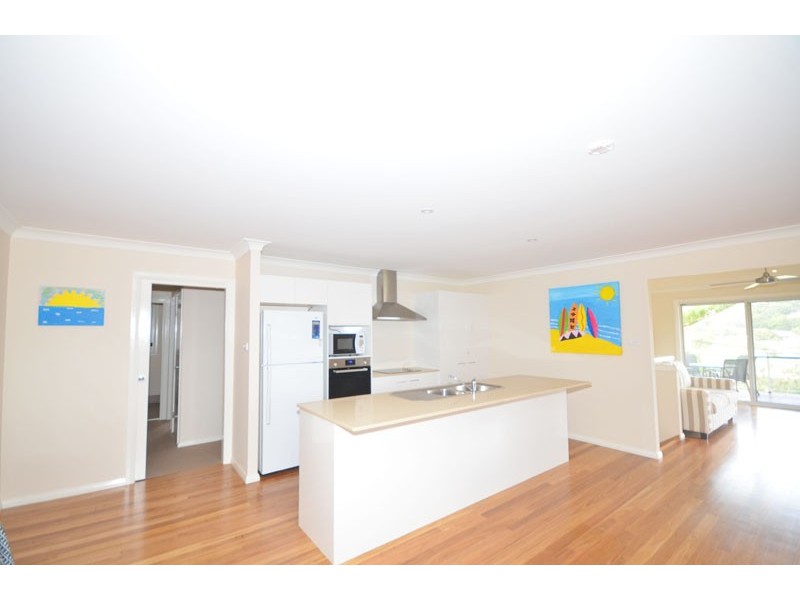103 Del Rio Dr, Copacabana NSW 2251