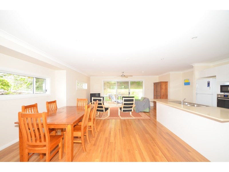 103 Del Rio Dr, Copacabana NSW 2251