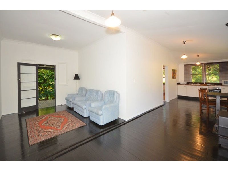 10 Hillside Road, Avoca Beach NSW 2251