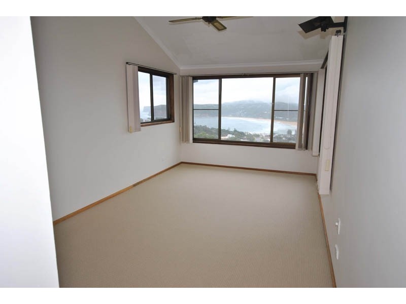 31 Vista Ave, Copacabana NSW 2251