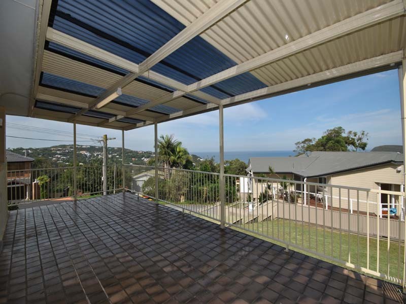 1/8 Munyana Street, Copacabana NSW 2251