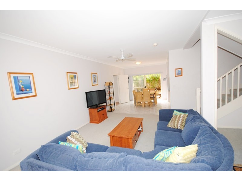 2/22 Ena Street, Terrigal NSW 2260