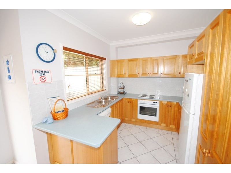 2/22 Ena Street, Terrigal NSW 2260