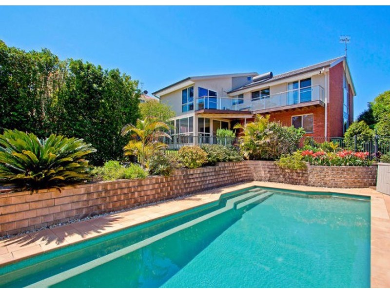 21a Endeavour Dr, Avoca Beach NSW 2251