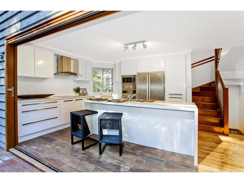 59 Surfrider Ave, North Avoca NSW 2260