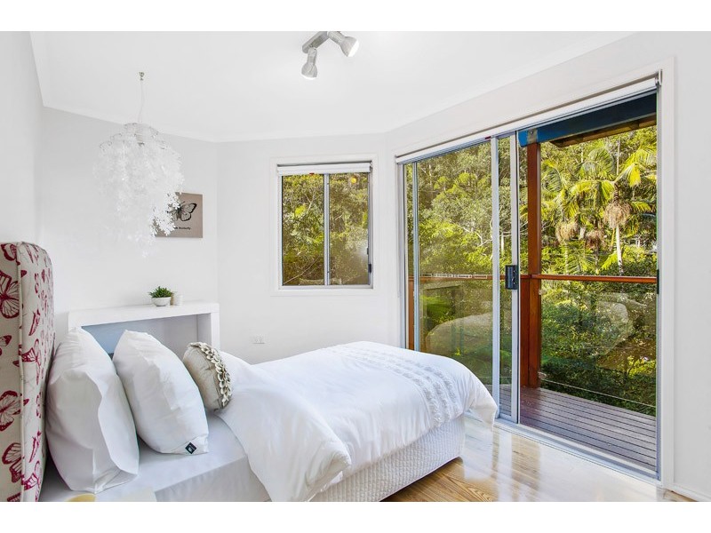 59 Surfrider Ave, North Avoca NSW 2260