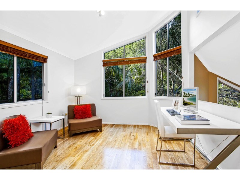 59 Surfrider Ave, North Avoca NSW 2260