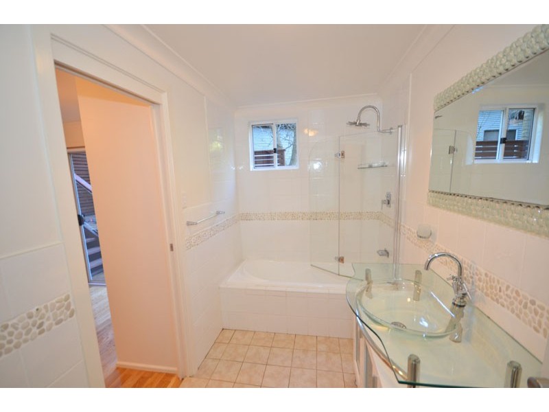 59 Surfrider Ave, North Avoca NSW 2260