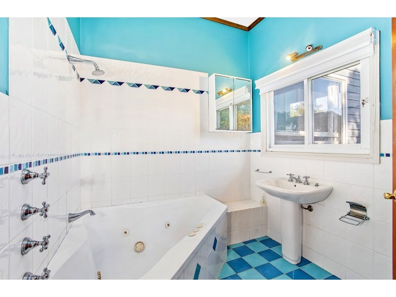 82 Oceano St, Copacabana NSW 2251