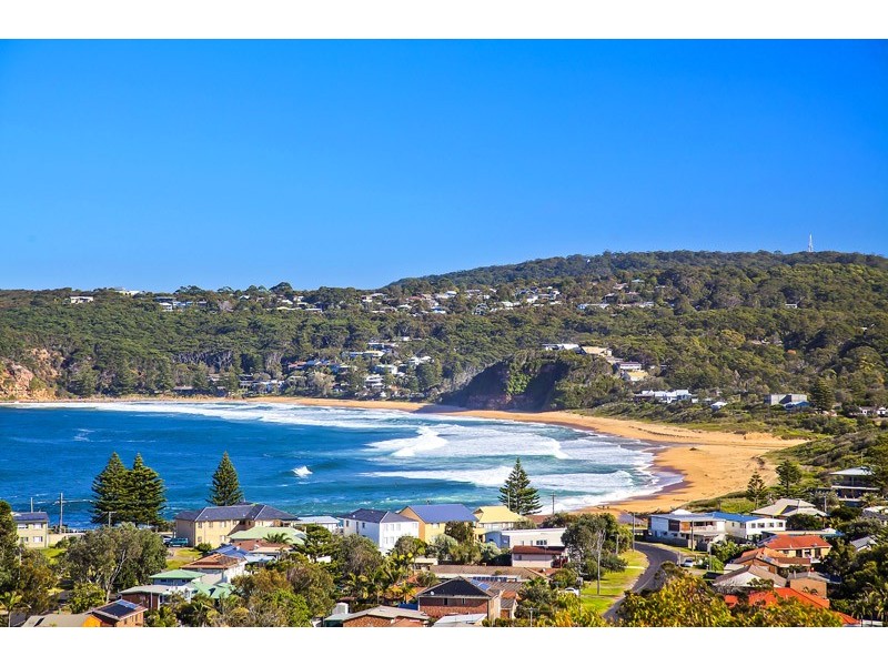 82 Oceano St, Copacabana NSW 2251
