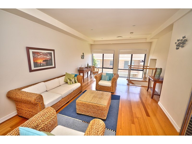 2/94 Avoca Drive, Avoca Beach NSW 2251