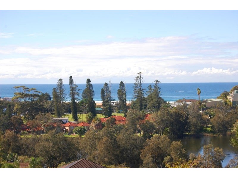 89 Hillside Rd, Avoca Beach NSW 2251