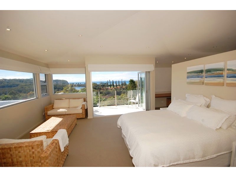 89 Hillside Rd, Avoca Beach NSW 2251