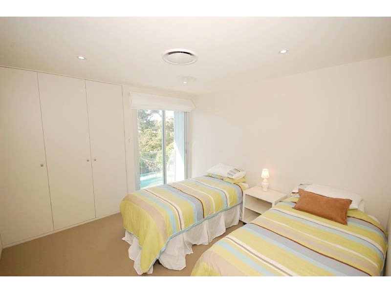 89 Hillside Rd, Avoca Beach NSW 2251