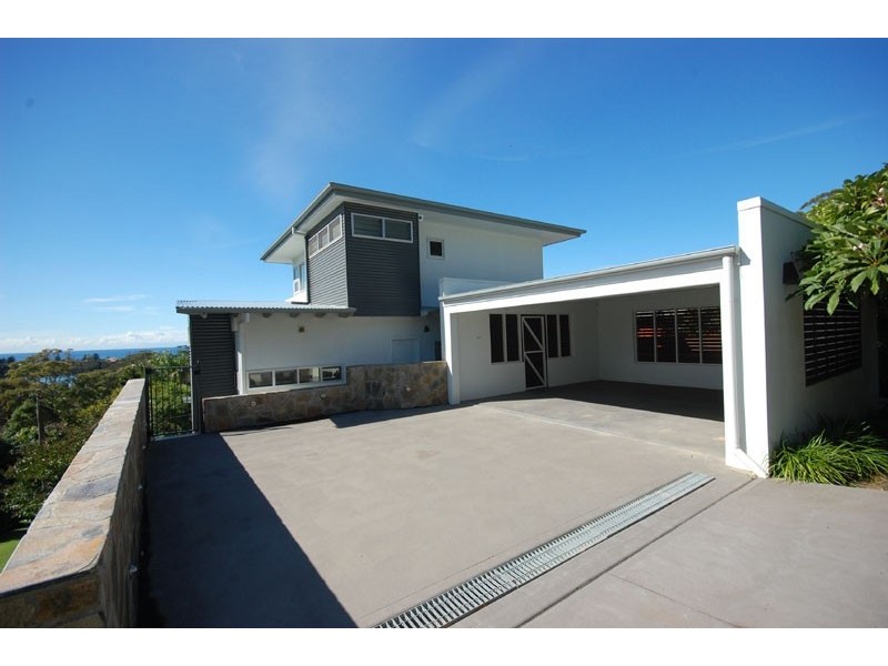 89 Hillside Rd, Avoca Beach NSW 2251