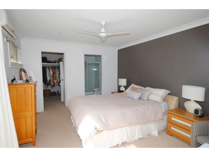 11 Laguna Avenue, Copacabana NSW 2251