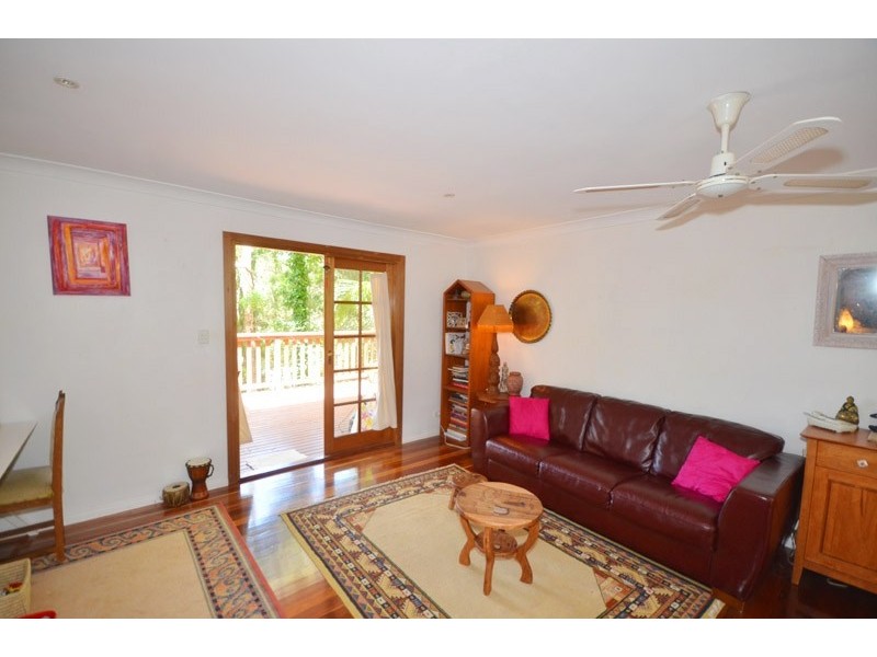 6 Franklin Avenue, Avoca Beach NSW 2251