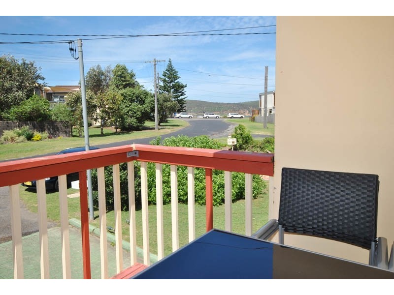 1/6 Del Mar Drive, Copacabana NSW 2251