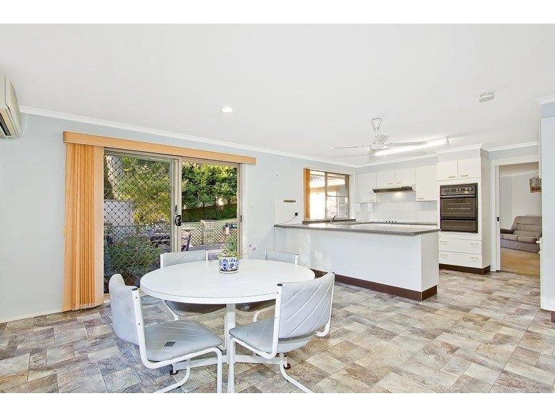25 Hillside Rd, Avoca Beach NSW 2251