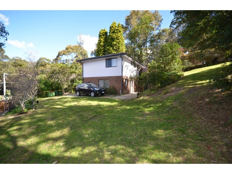 2/4 Walder Cr, Avoca Beach NSW 2251
