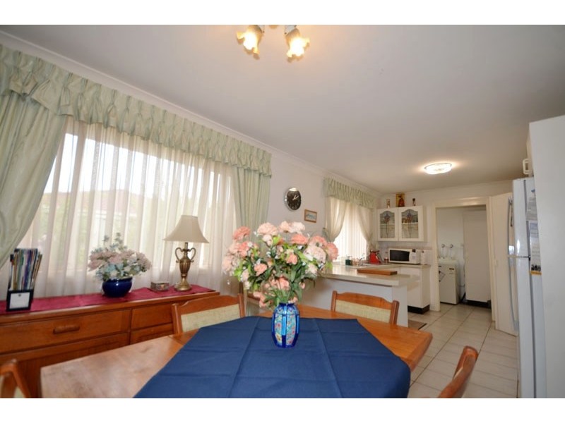 3A Melville St, Kincumber NSW 2251