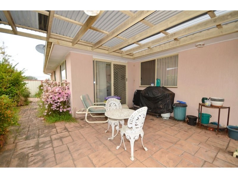 3A Melville St, Kincumber NSW 2251