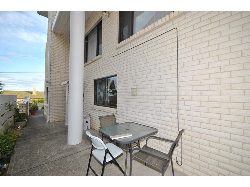 2/53 Circulo Drive, Copacabana NSW 2251