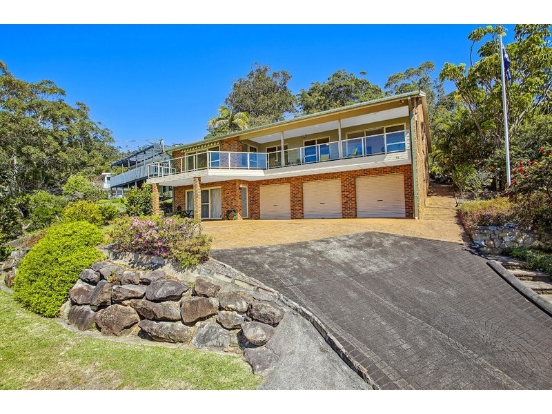 39 Ascot Ave, Avoca Beach NSW 2251