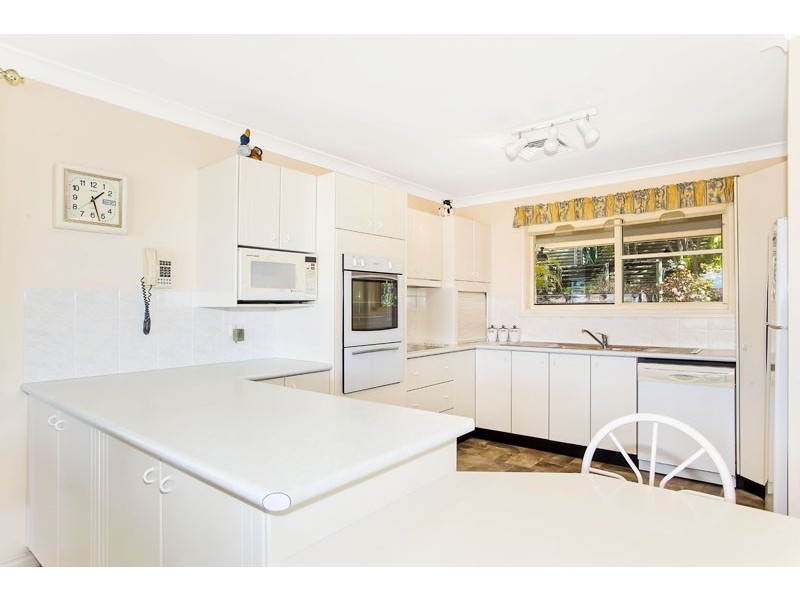 39 Ascot Ave, Avoca Beach NSW 2251