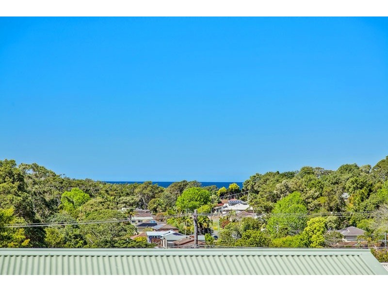 18 Seaview Ave, Wamberal NSW 2260