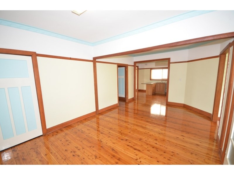 87 Avoca Drive, Avoca Beach NSW 2251
