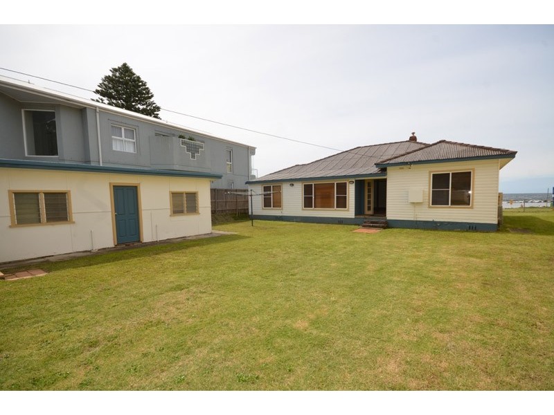 87 Avoca Drive, Avoca Beach NSW 2251