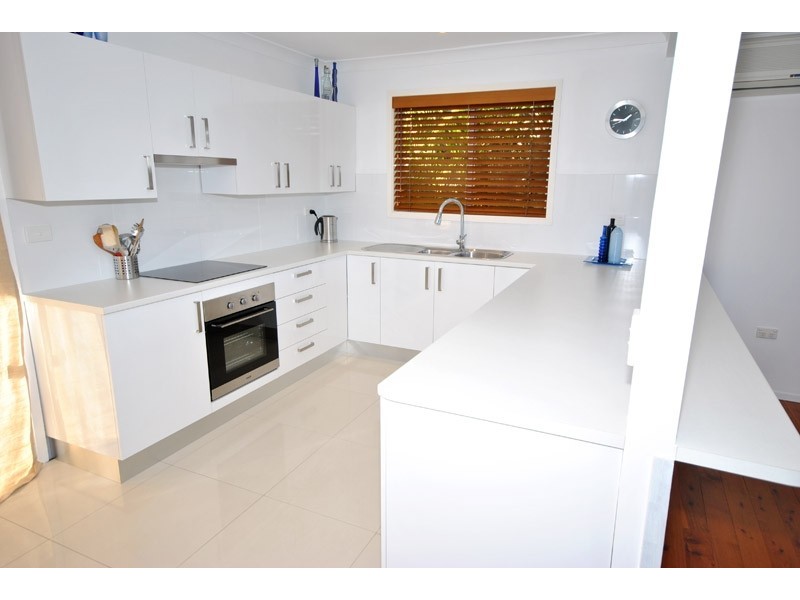 152 Copacabana Drive, Copacabana NSW 2251