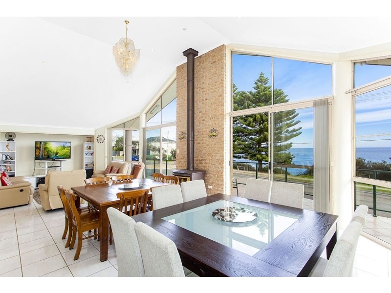 180 Del Monte Place, Copacabana NSW 2251