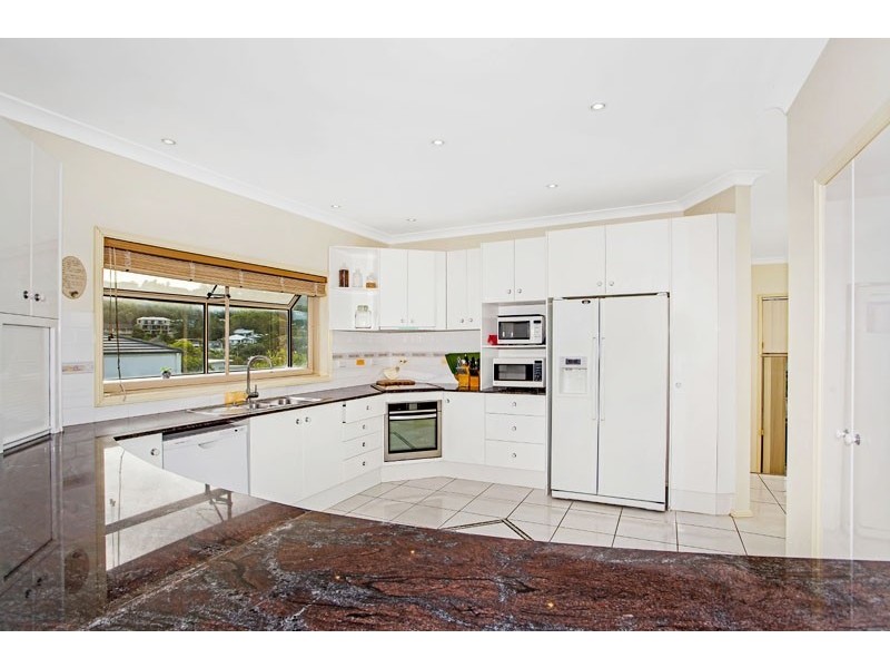 180 Del Monte Place, Copacabana NSW 2251