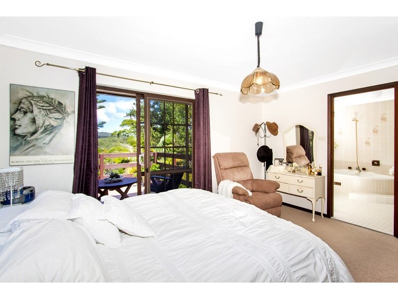 168 Copacabana Dr, Copacabana NSW 2251