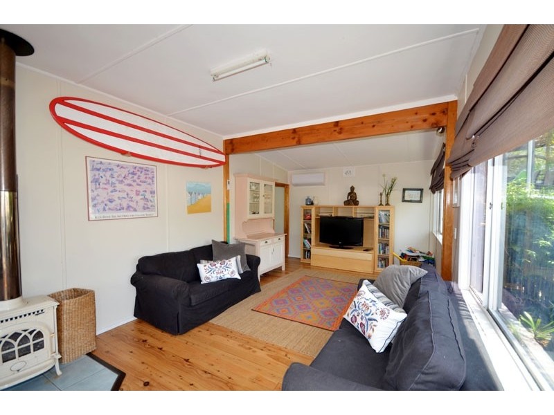 25 Ensenada Rd, Copacabana NSW 2251