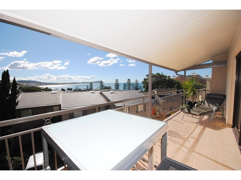 4/15-19 Kurrawyba Ave, Terrigal NSW 2260