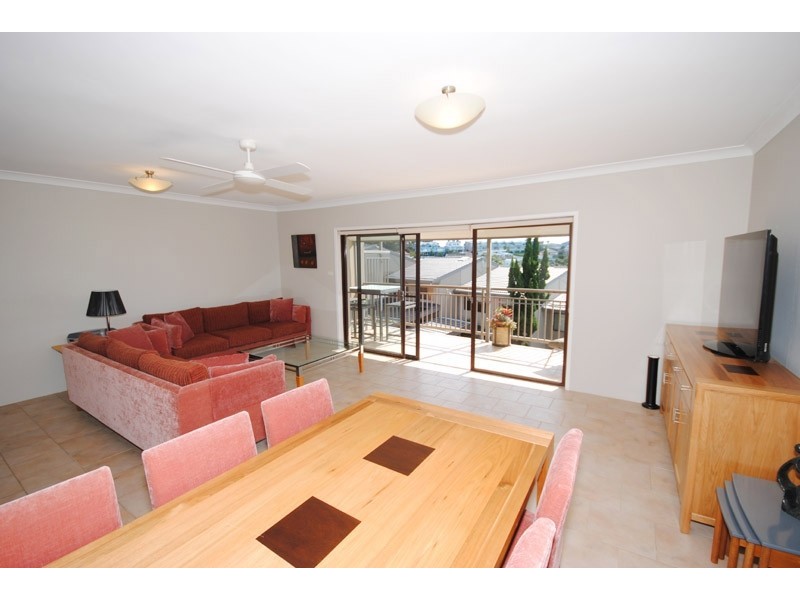 4/15-19 Kurrawyba Ave, Terrigal NSW 2260