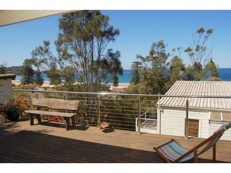 2  Austral Avenue, Avoca Beach NSW 2251