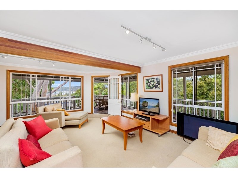 49 Del Mar Dr, Copacabana NSW 2251
