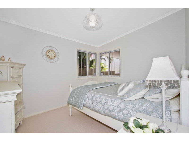 38 Fairscene Cr, Avoca Beach NSW 2251