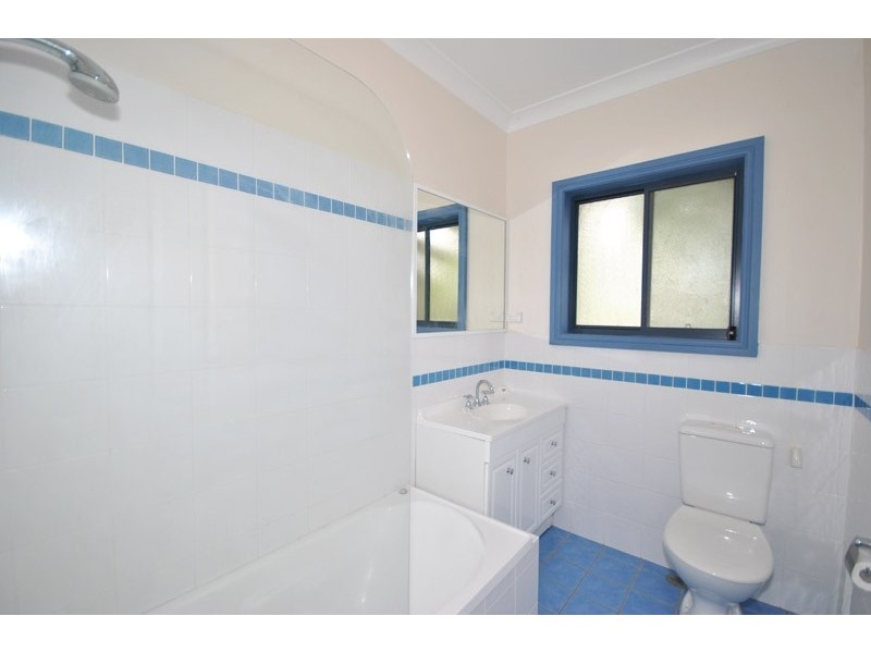 2/178 Del Monte Pl, Copacabana NSW 2251