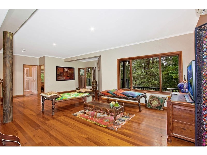 83 Cape Three Pts Rd, Avoca Beach NSW 2251